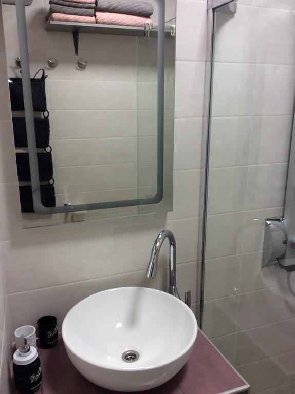 Apartment Mala Tajna Риека Экстерьер фото